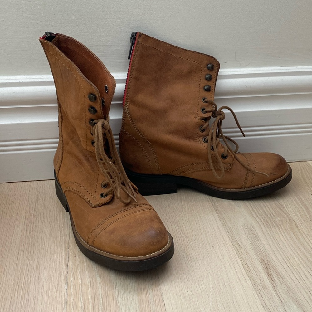 STEVE MADDEN Size 8 M Brown Leather Zip Combat Fashion High Ankle Boots Munch